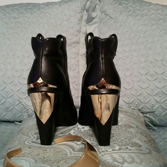 Dolce Vita Boots - Picture 2 of 6